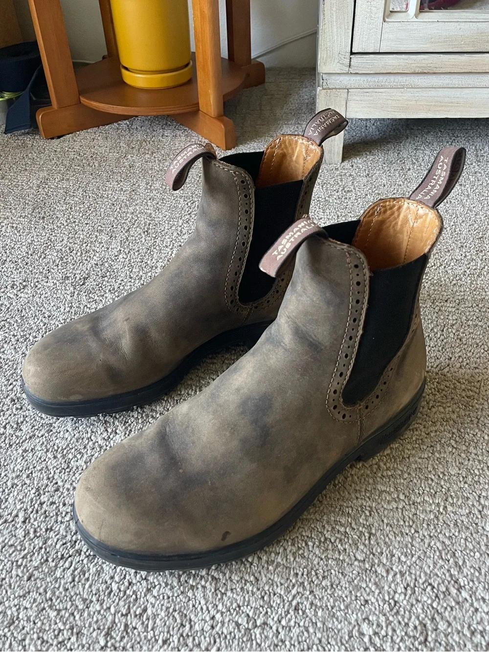 Blundstone Women's Rustic Brown Chelsea Heeled Boots - Picture 6 of 8